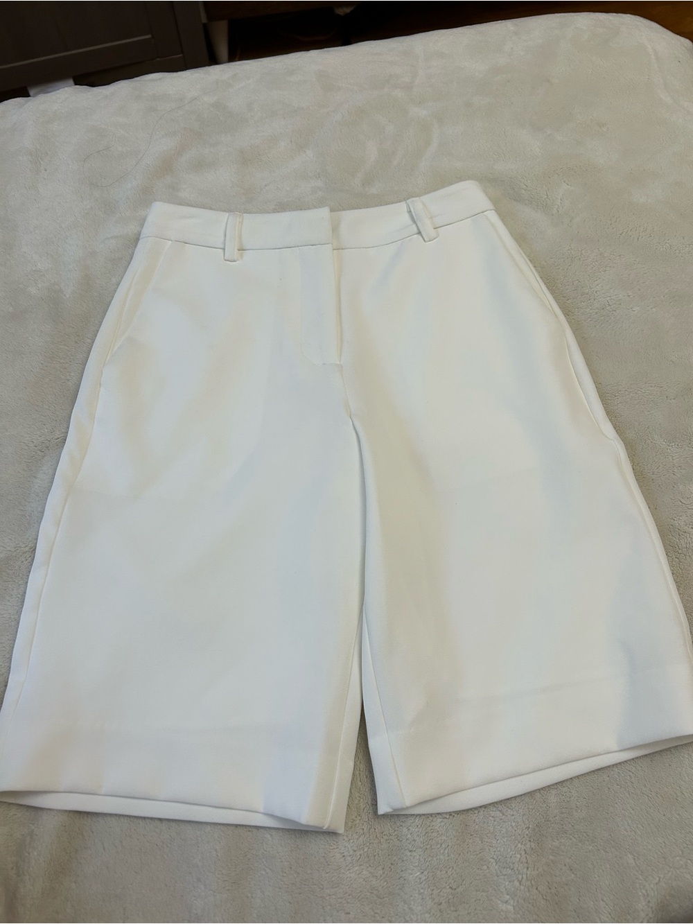 Generation Love White Bermuda Shorts